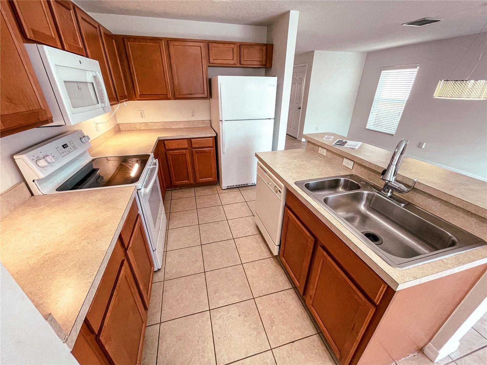 Image 8 of 19 For 3507 Caruso Place