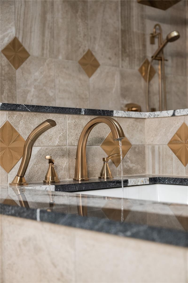 Image 33 of 62 For 3738 Kissimmee Park Road