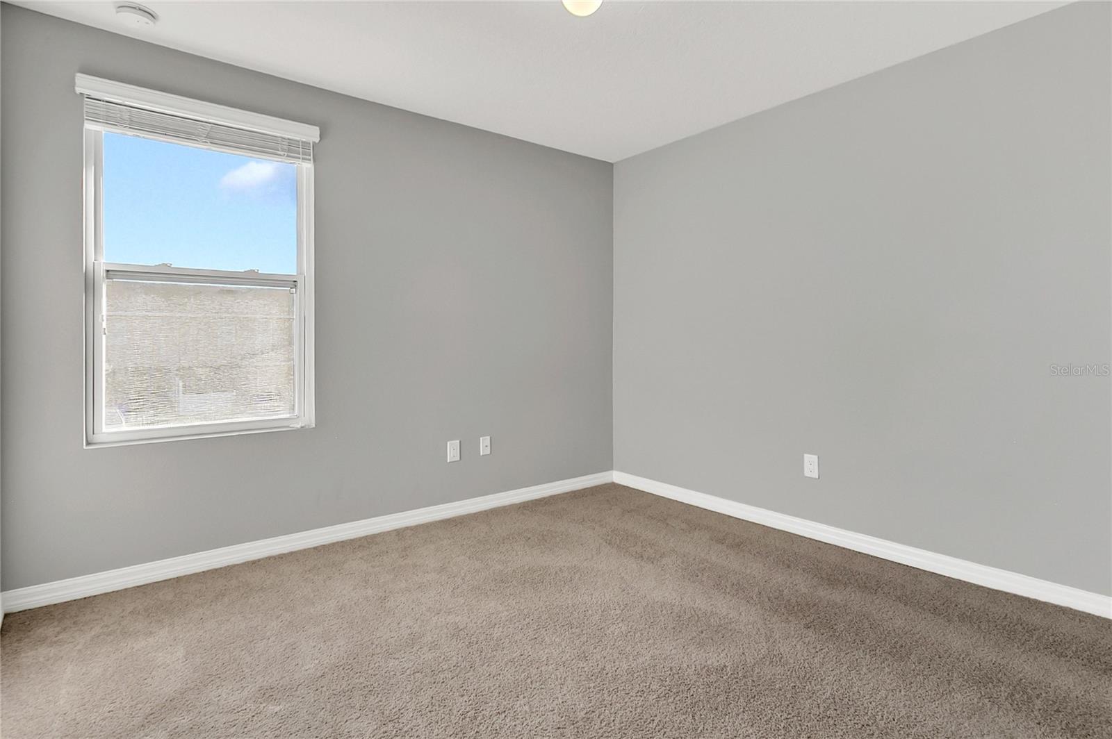 Image 17 of 35 For 1621 Reflection Cove