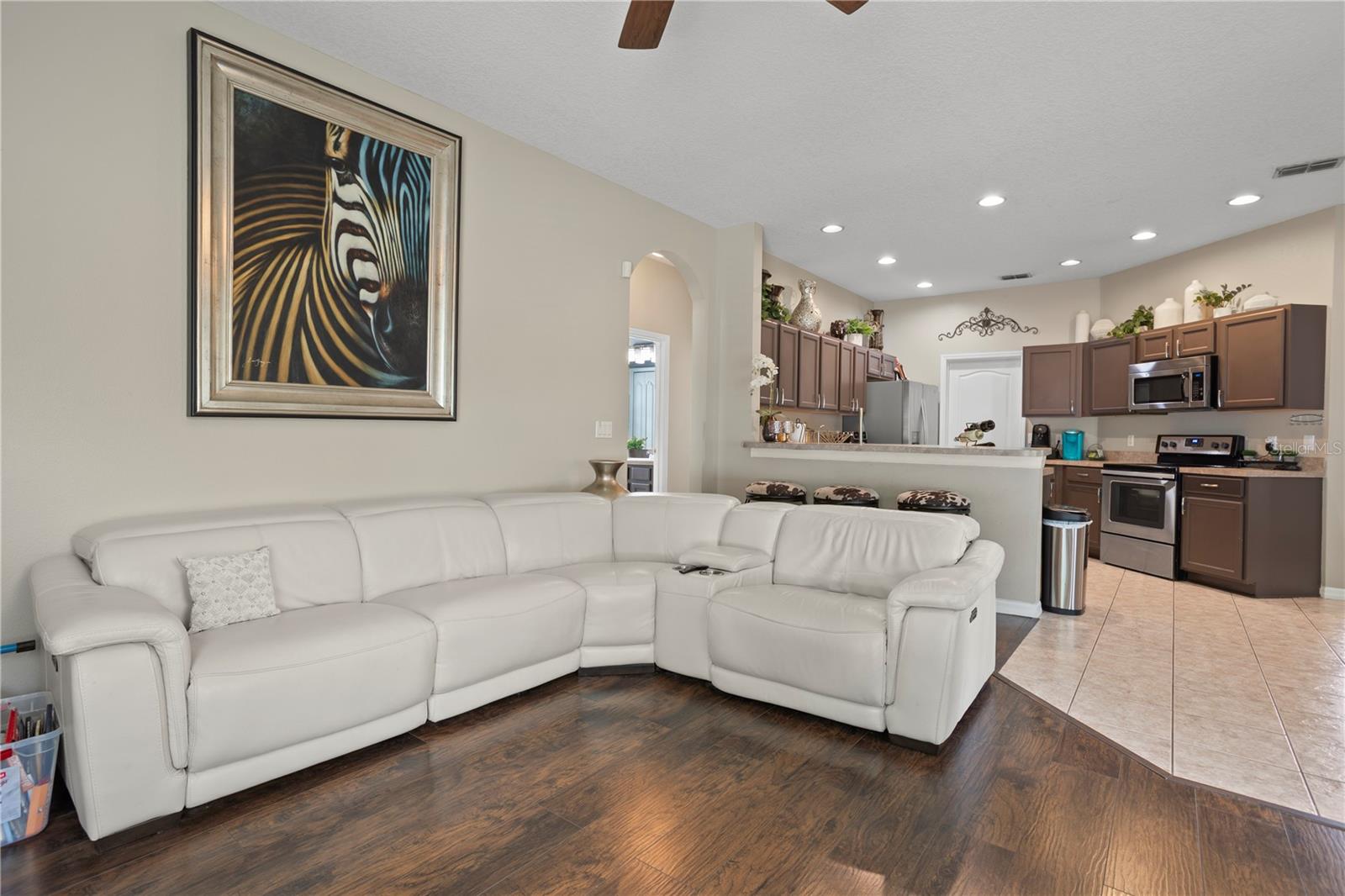 Image 13 of 33 For 548 Carey Way