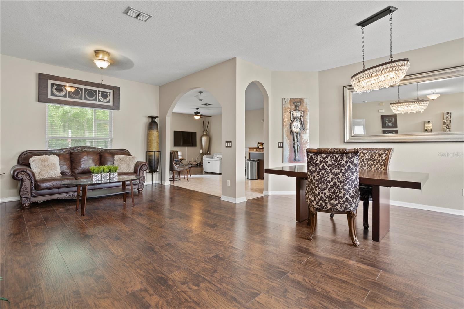 Image 3 of 33 For 548 Carey Way