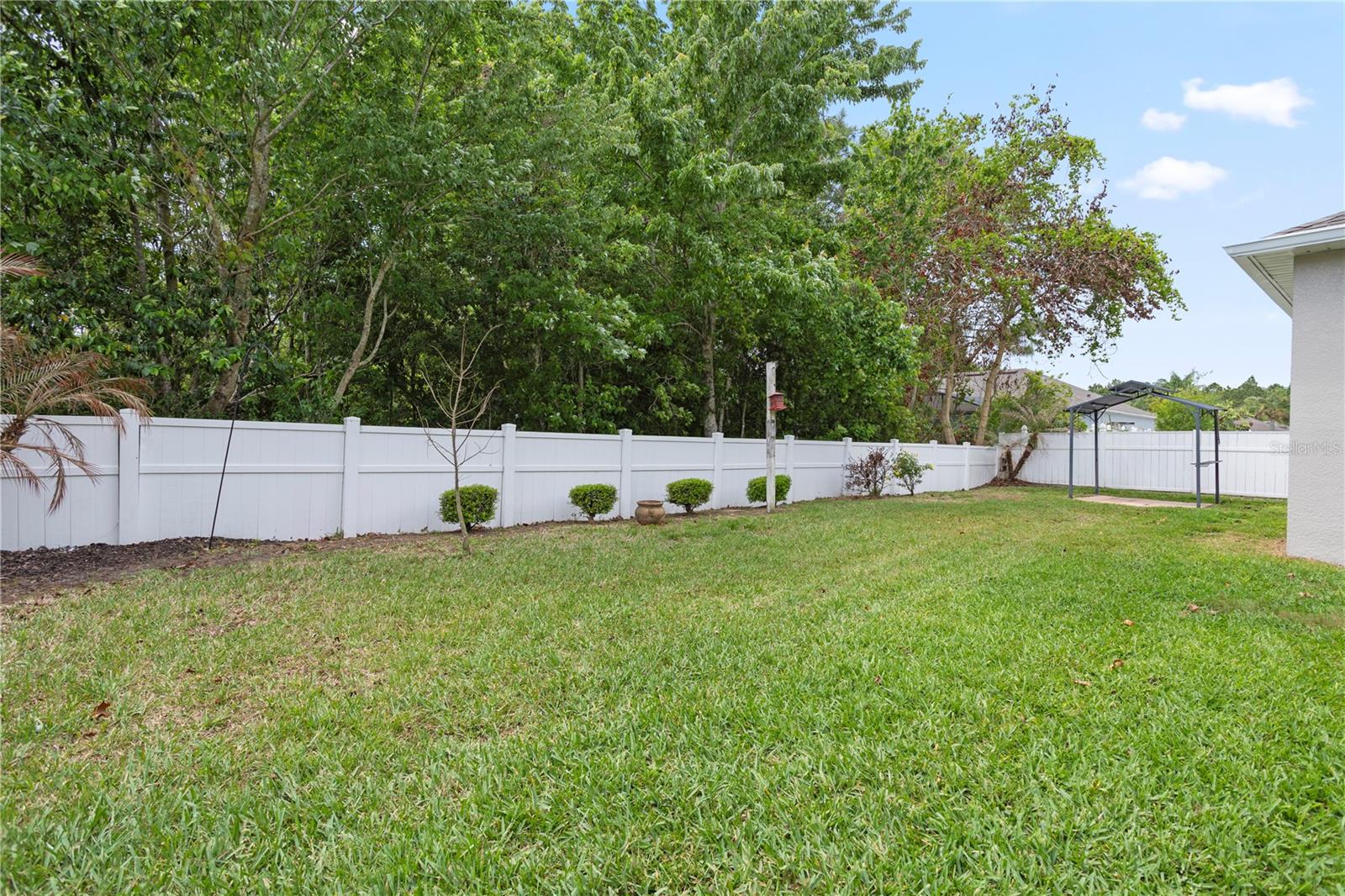 Image 30 of 33 For 548 Carey Way