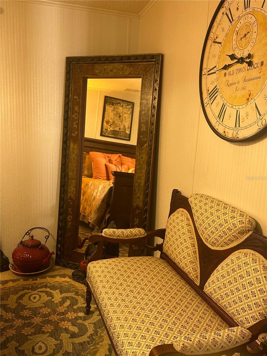 Image 17 of 27 For 747 Navigators Way