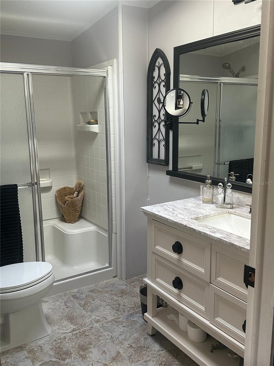 Image 18 of 27 For 747 Navigators Way