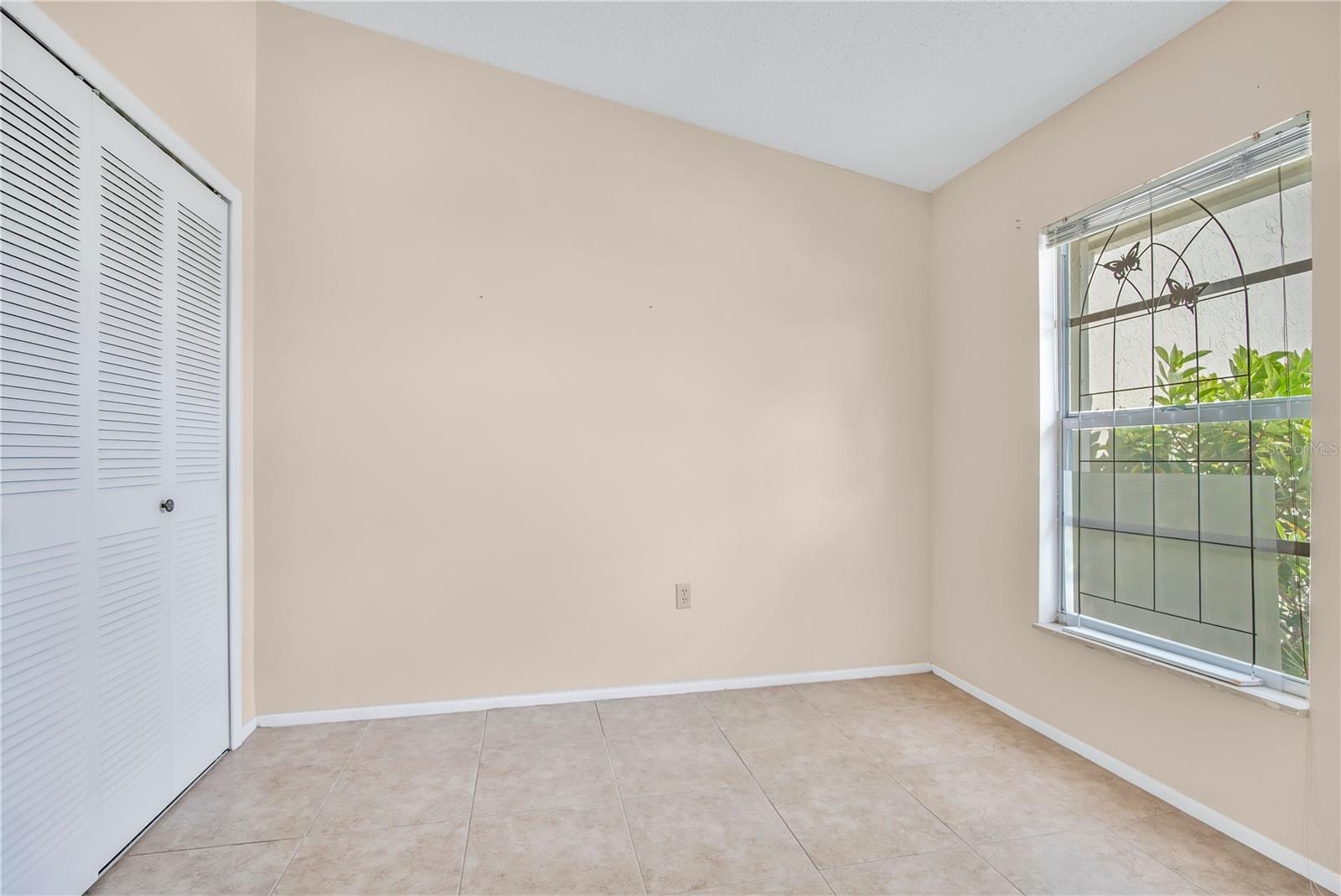 Image 13 of 26 For 1952 Spring Street