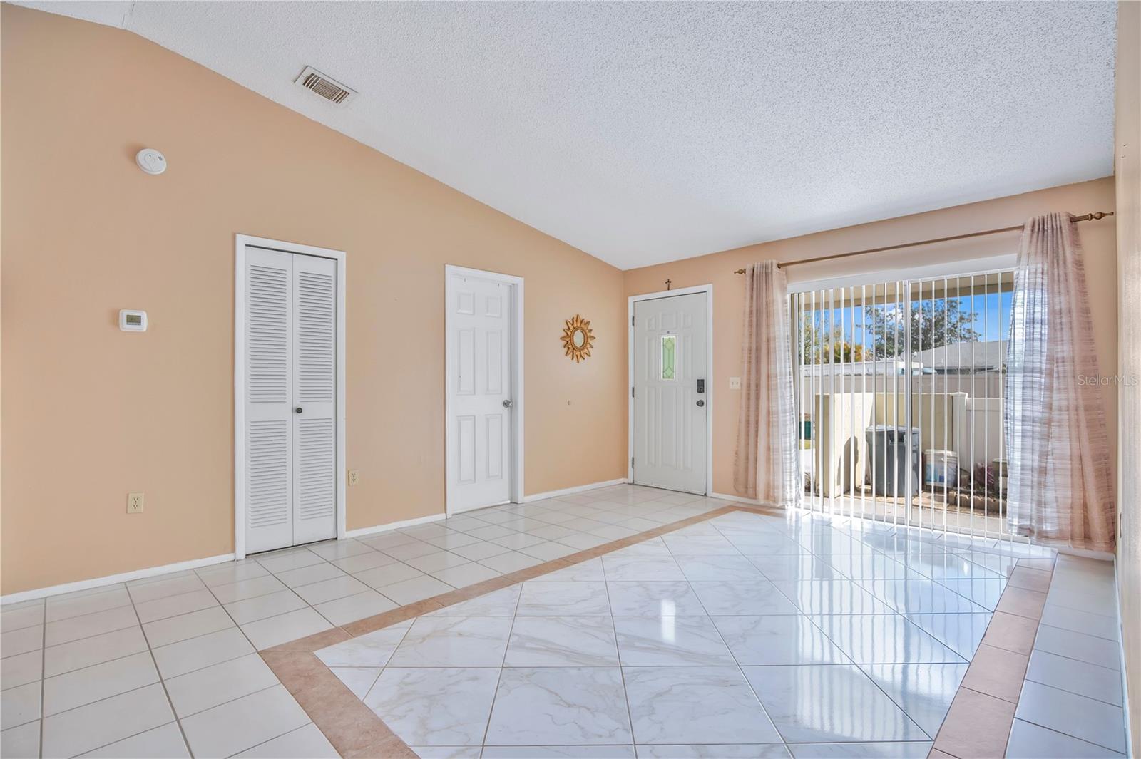 Image 4 of 26 For 1952 Spring Street