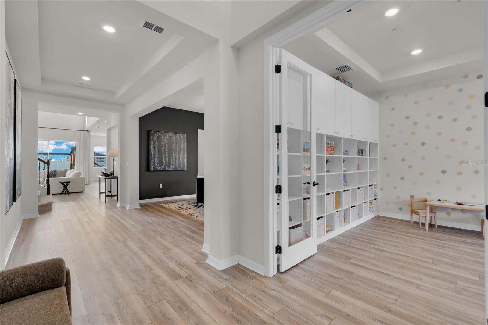 Image 3 of 33 For 4360 Sunset Preserve Boulevard