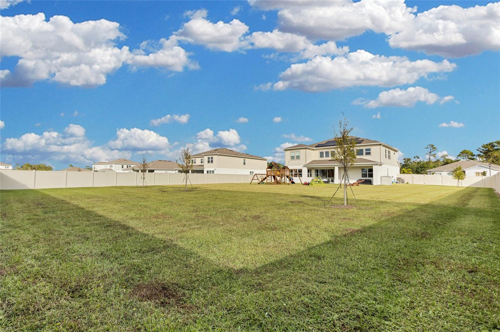 Image 32 of 33 For 4360 Sunset Preserve Boulevard