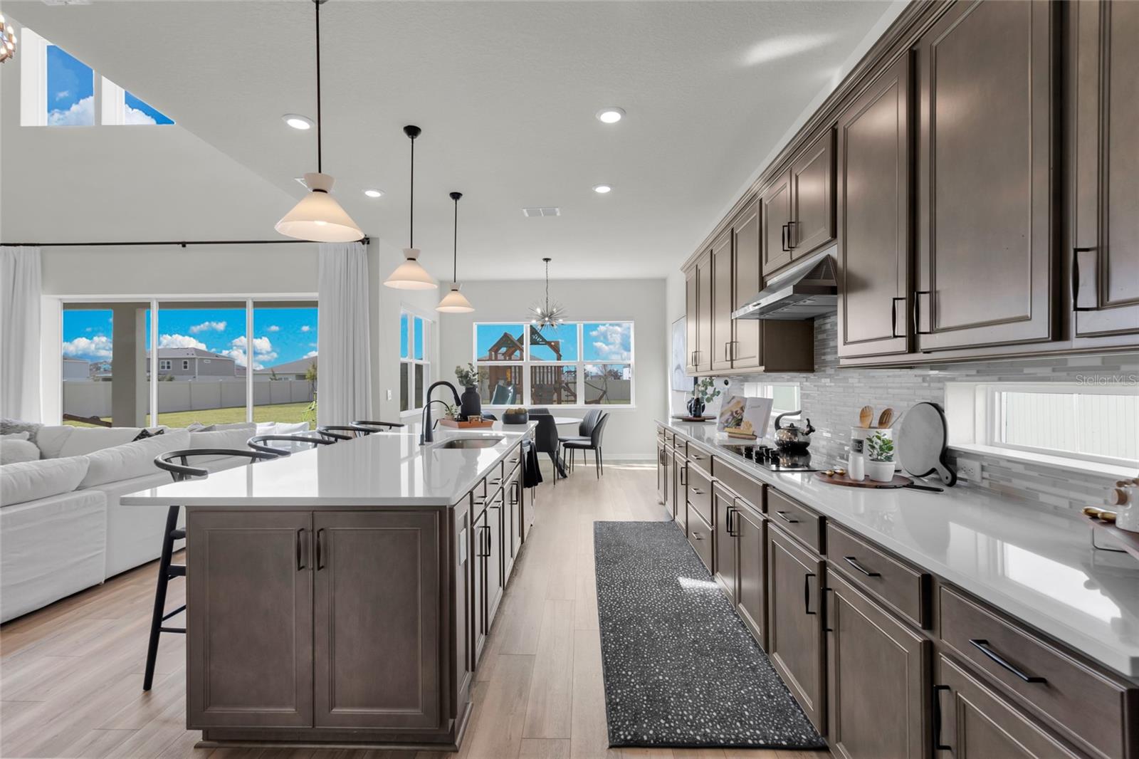 Image 9 of 33 For 4360 Sunset Preserve Boulevard