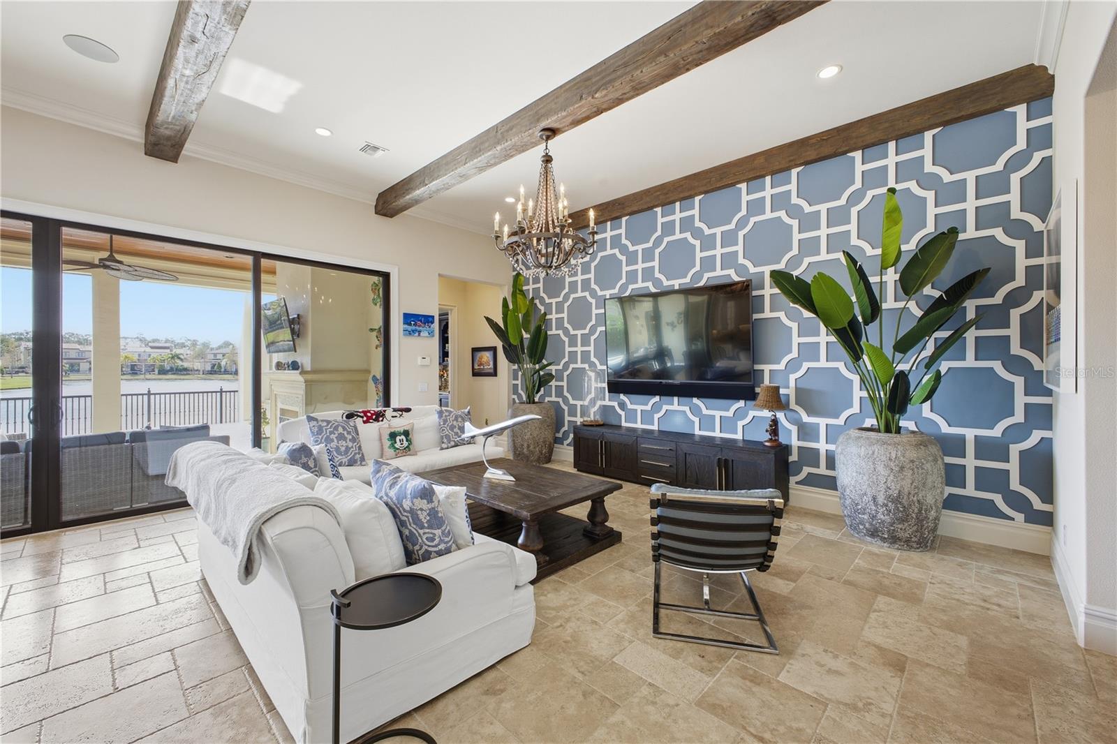 Image 12 of 68 For 10164 Carthay Drive