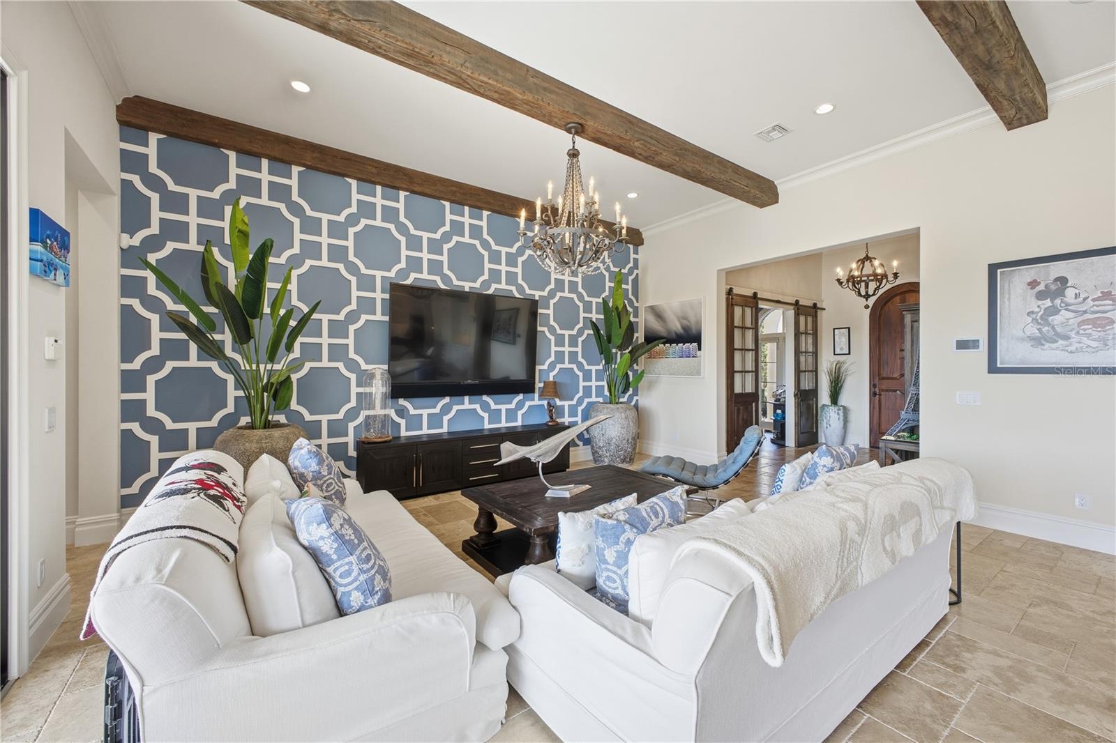 Image 13 of 68 For 10164 Carthay Drive