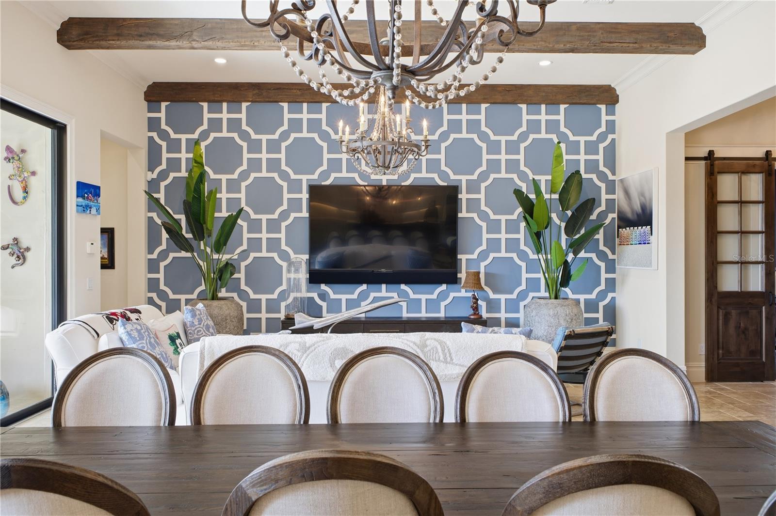 Image 15 of 68 For 10164 Carthay Drive