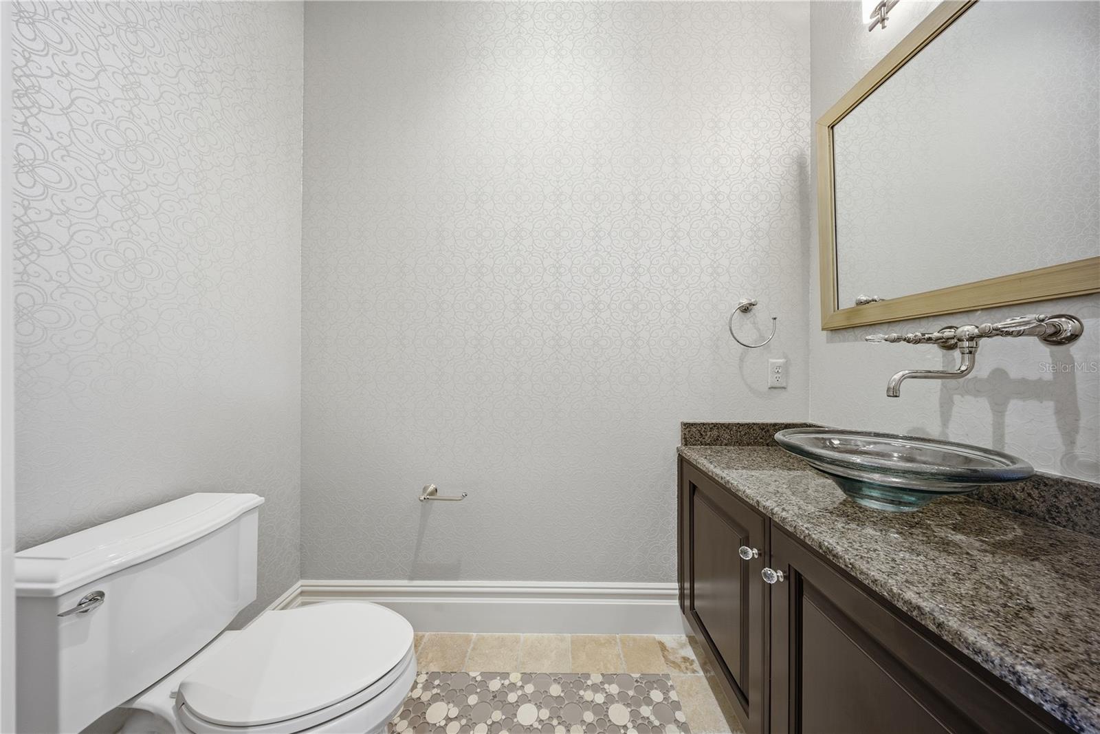 Image 35 of 68 For 10164 Carthay Drive