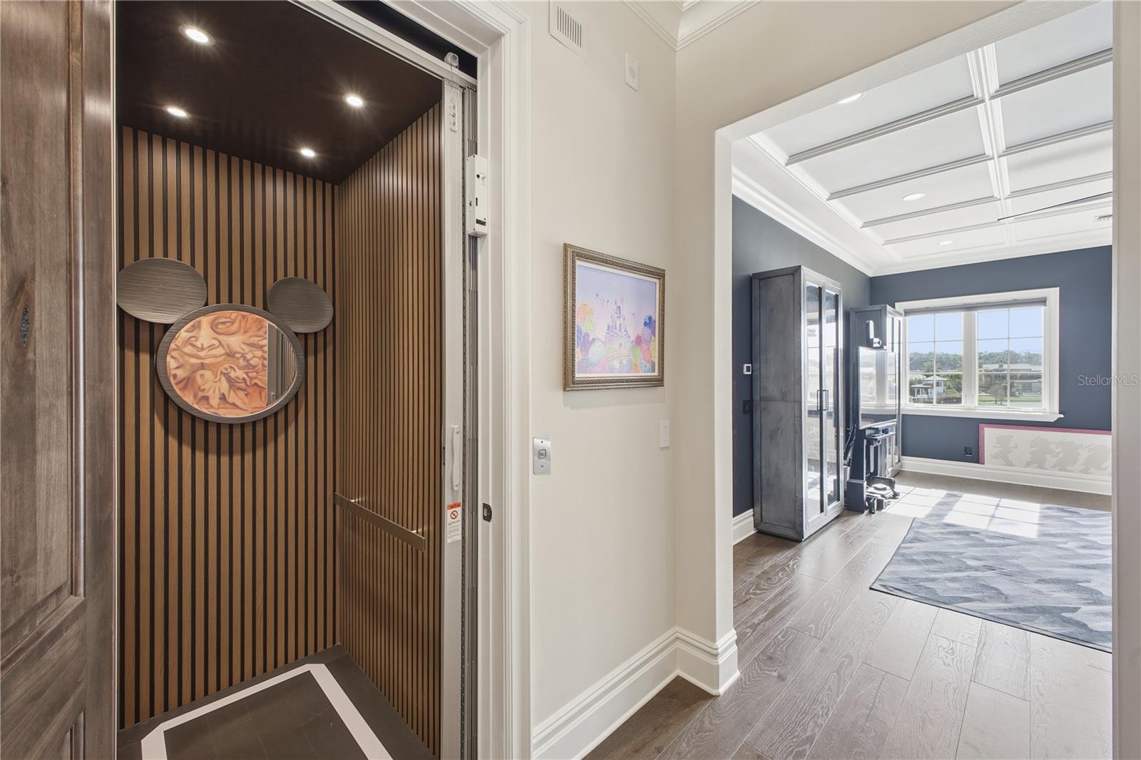 Image 39 of 68 For 10164 Carthay Drive