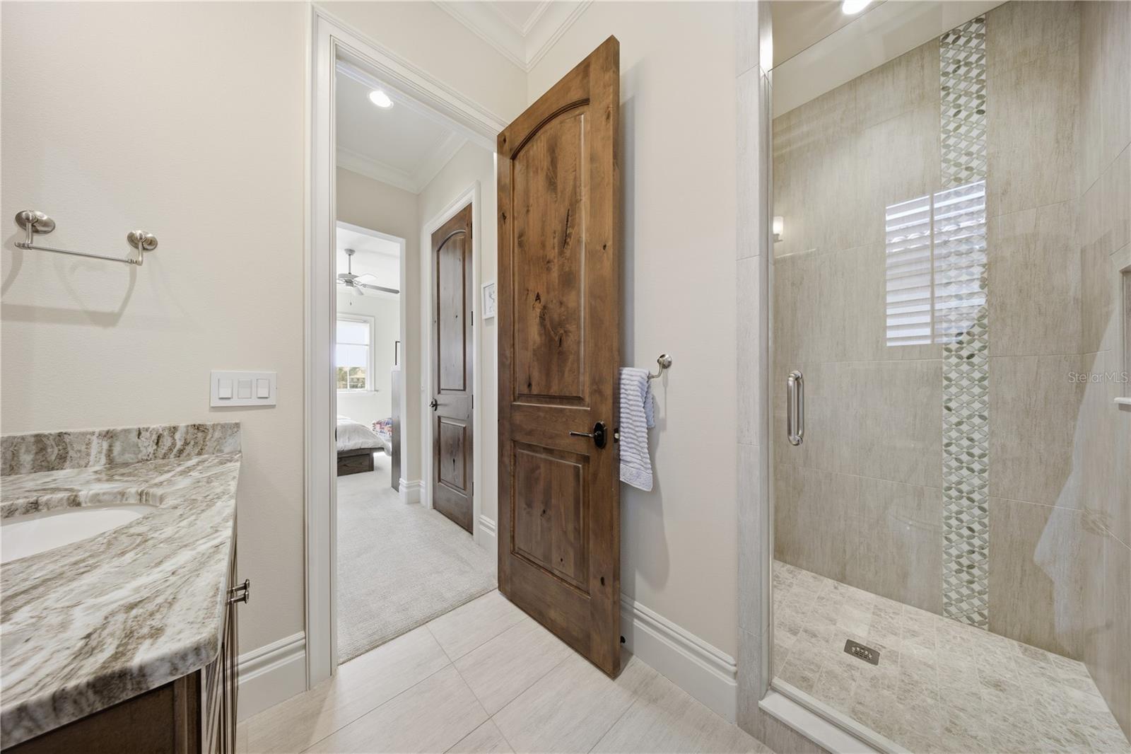 Image 50 of 68 For 10164 Carthay Drive