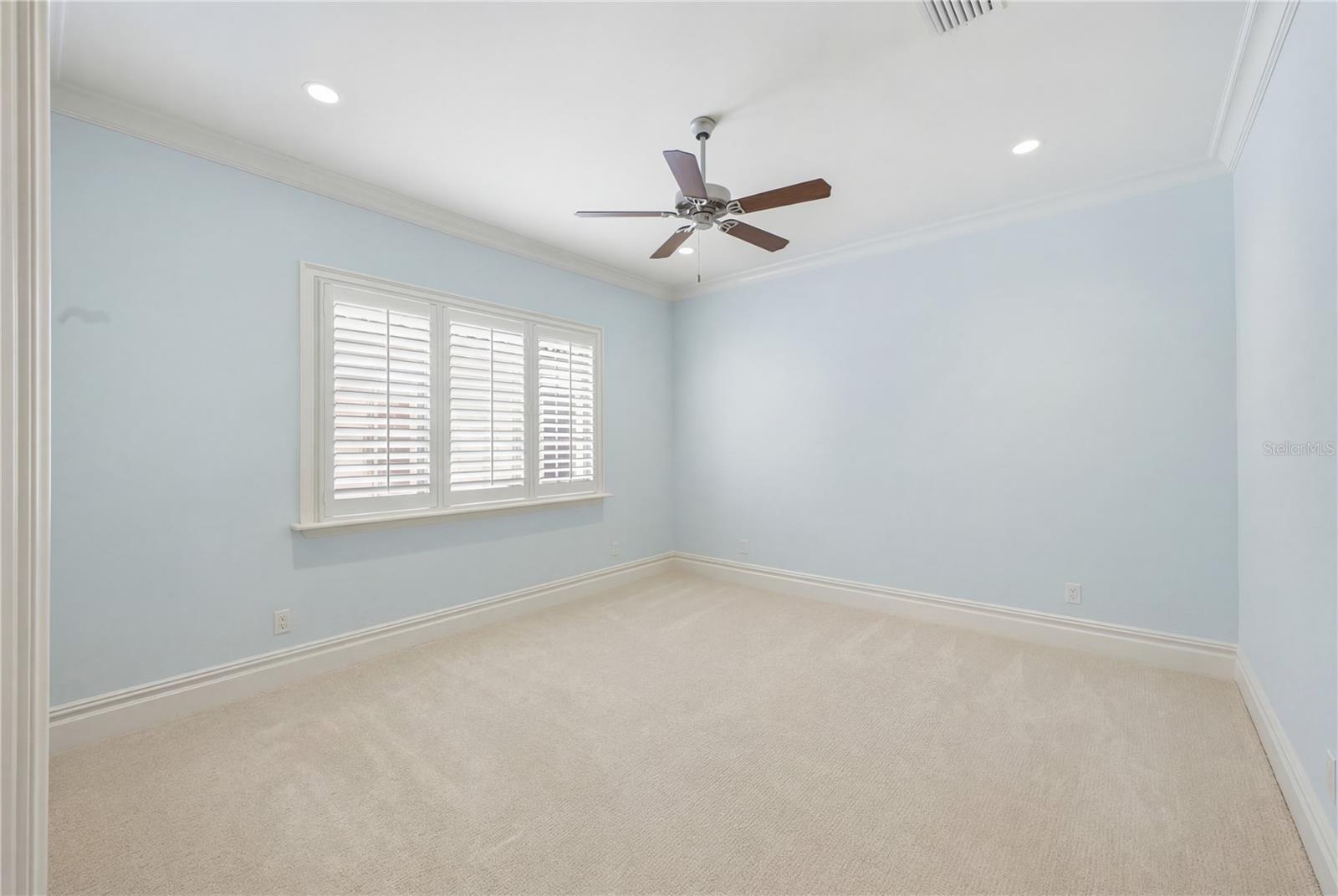 Image 51 of 68 For 10164 Carthay Drive