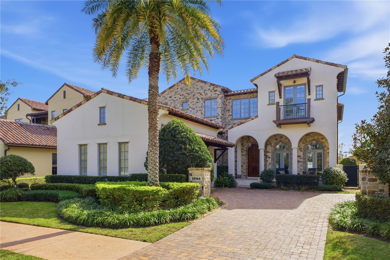 Image 7 of 68 For 10164 Carthay Drive