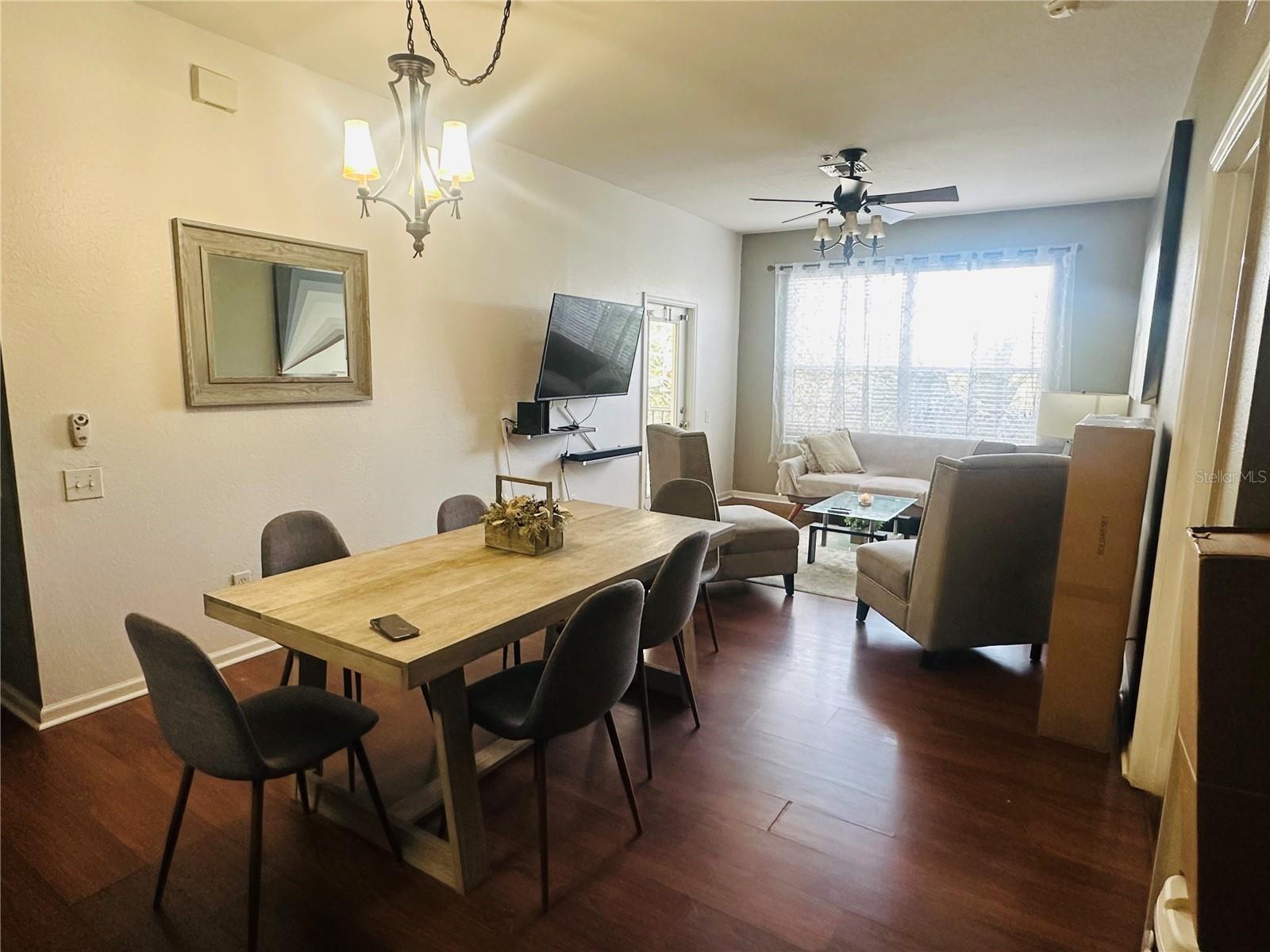 Image 5 of 8 For 6084 Stevenson Drive 304