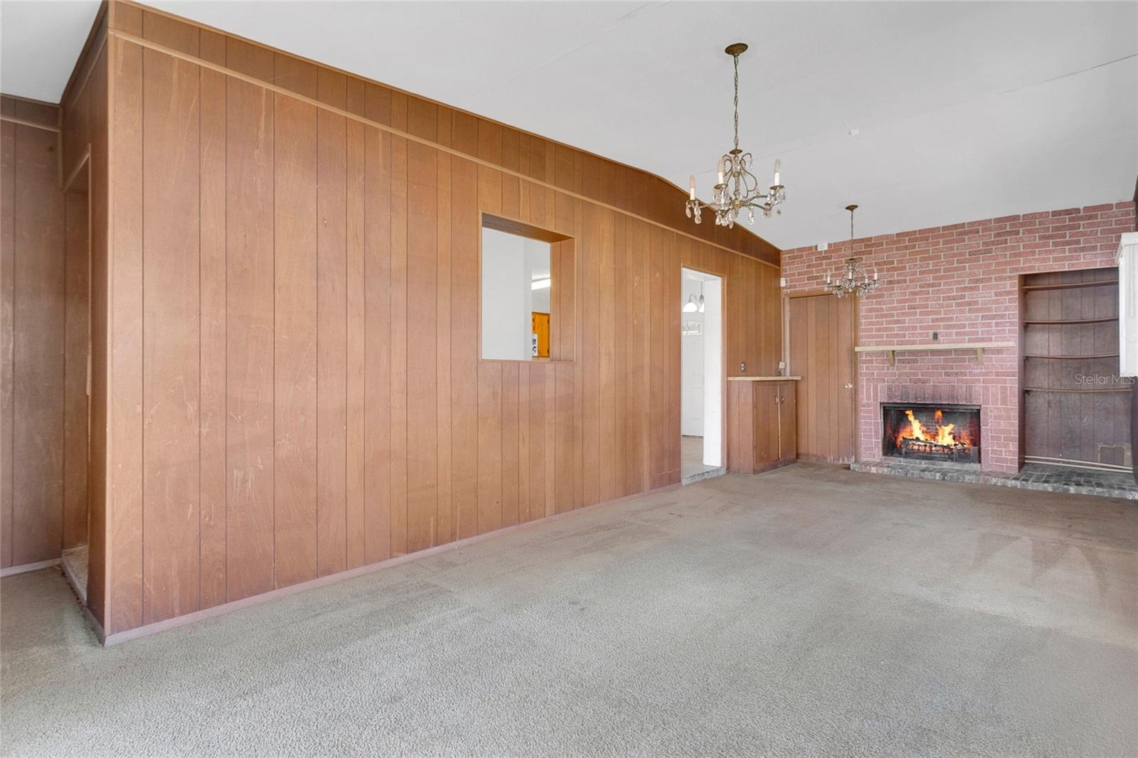 Image 15 of 33 For 306 Nanette Drive