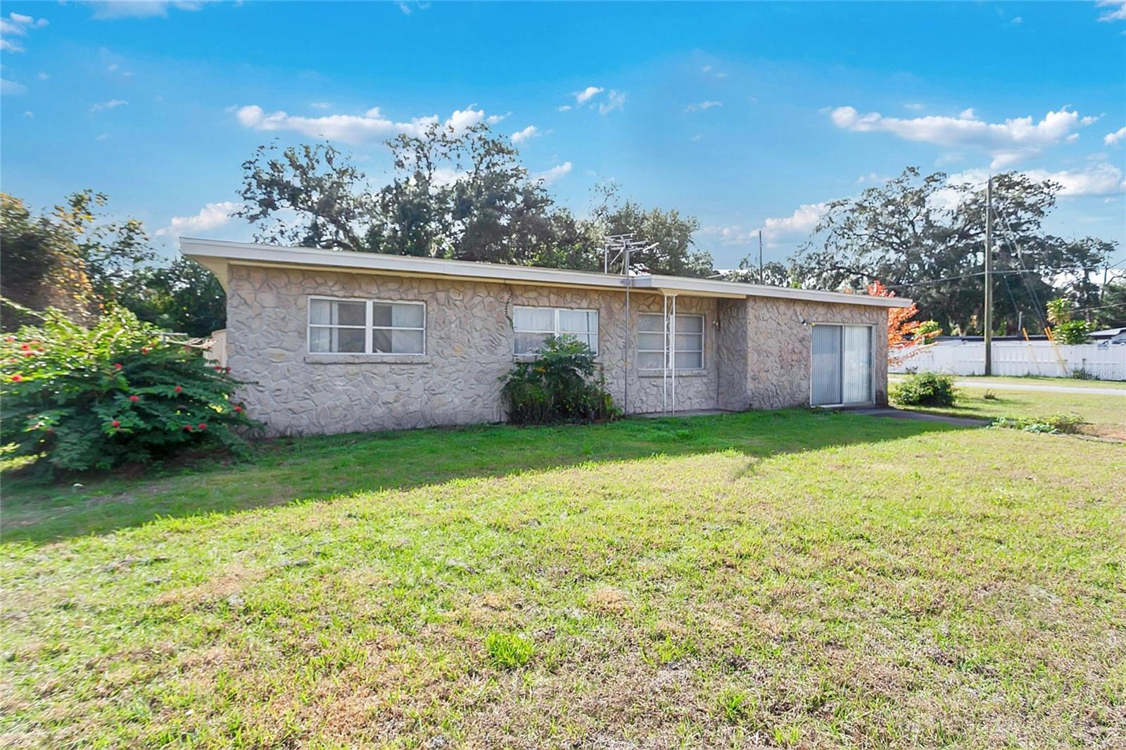 Image 3 of 33 For 306 Nanette Drive