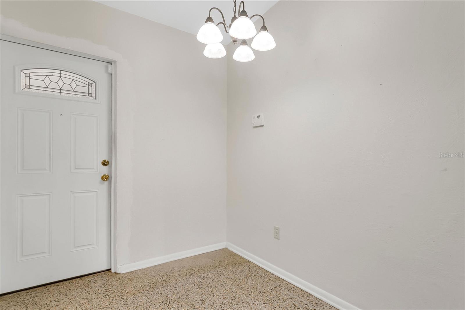 Image 8 of 33 For 306 Nanette Drive