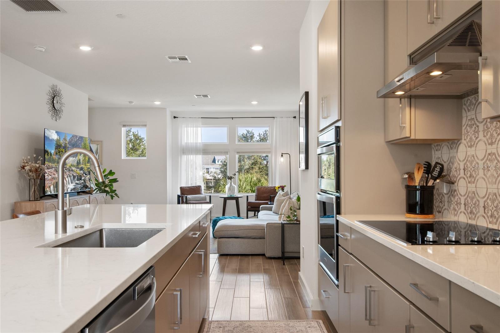 Image 17 of 73 For 13108 Bovet Avenue