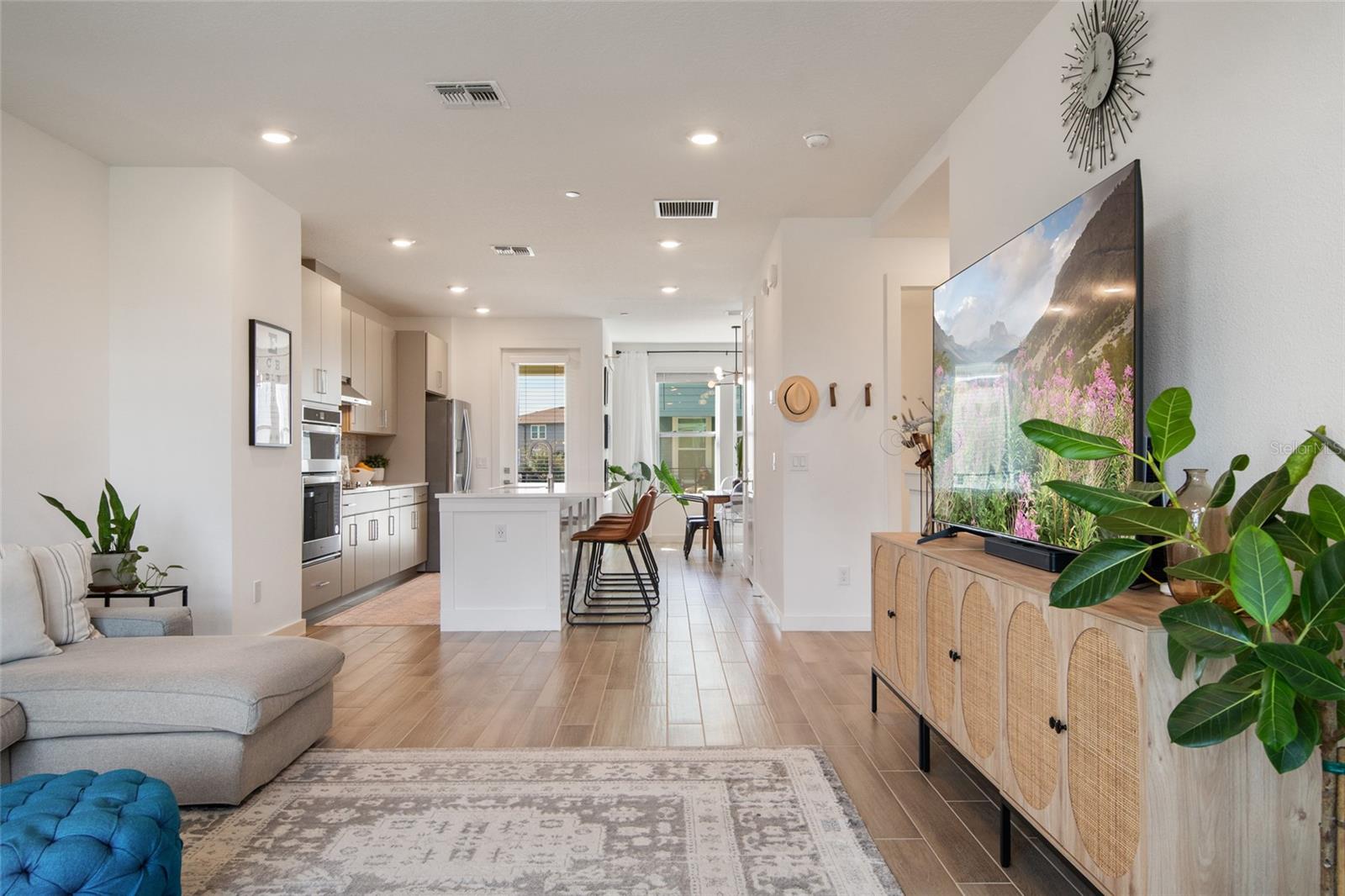 Image 26 of 73 For 13108 Bovet Avenue