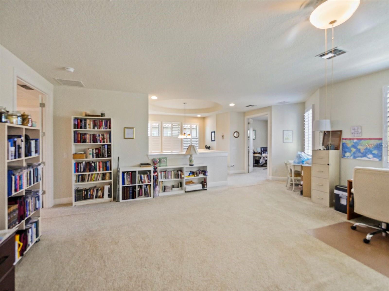 Image 36 of 64 For 10938 Savona Way