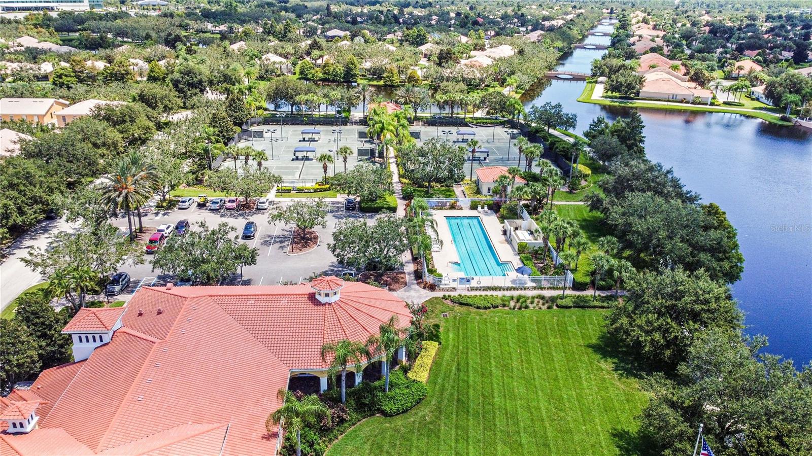 Image 63 of 64 For 10938 Savona Way