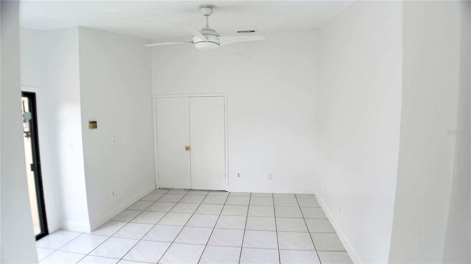 Image 20 of 36 For 761 Golden Sunshine Circle