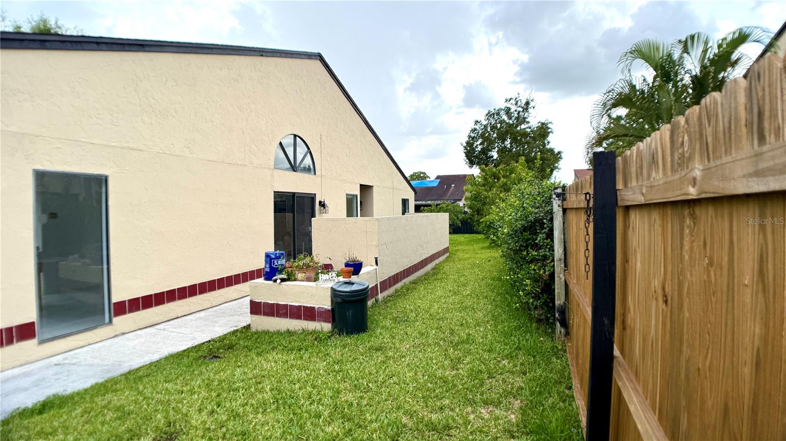 Image 7 of 36 For 761 Golden Sunshine Circle