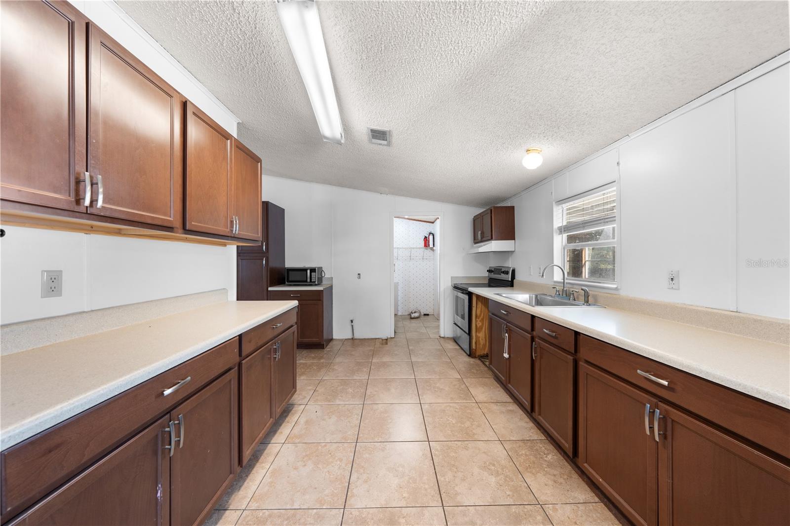 Image 13 of 51 For 2639 Liberty Boulevard