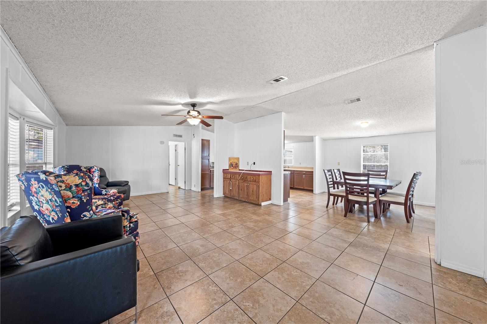 Image 7 of 51 For 2639 Liberty Boulevard