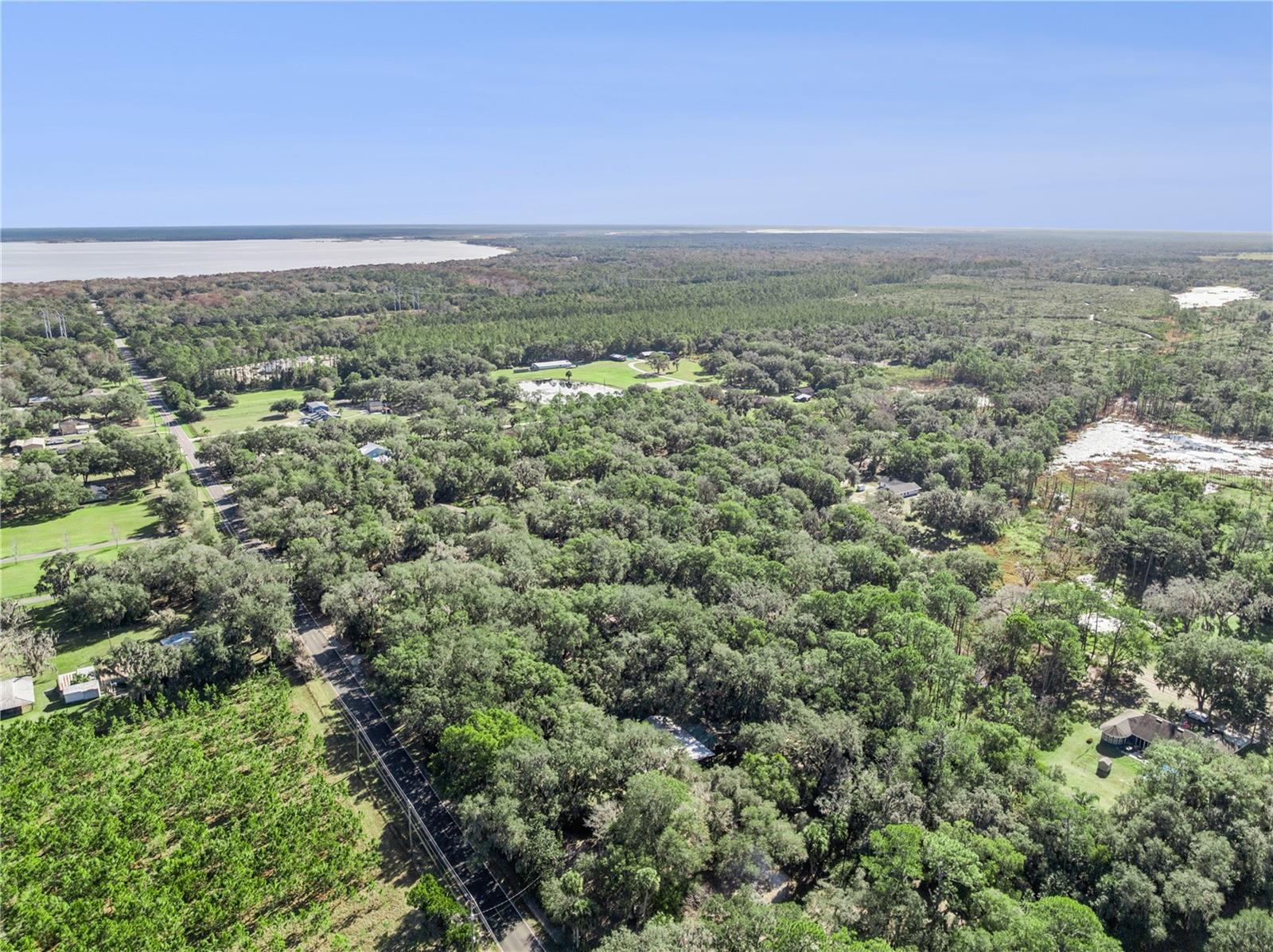 Image 26 of 34 For 1001 Lake Harney Road