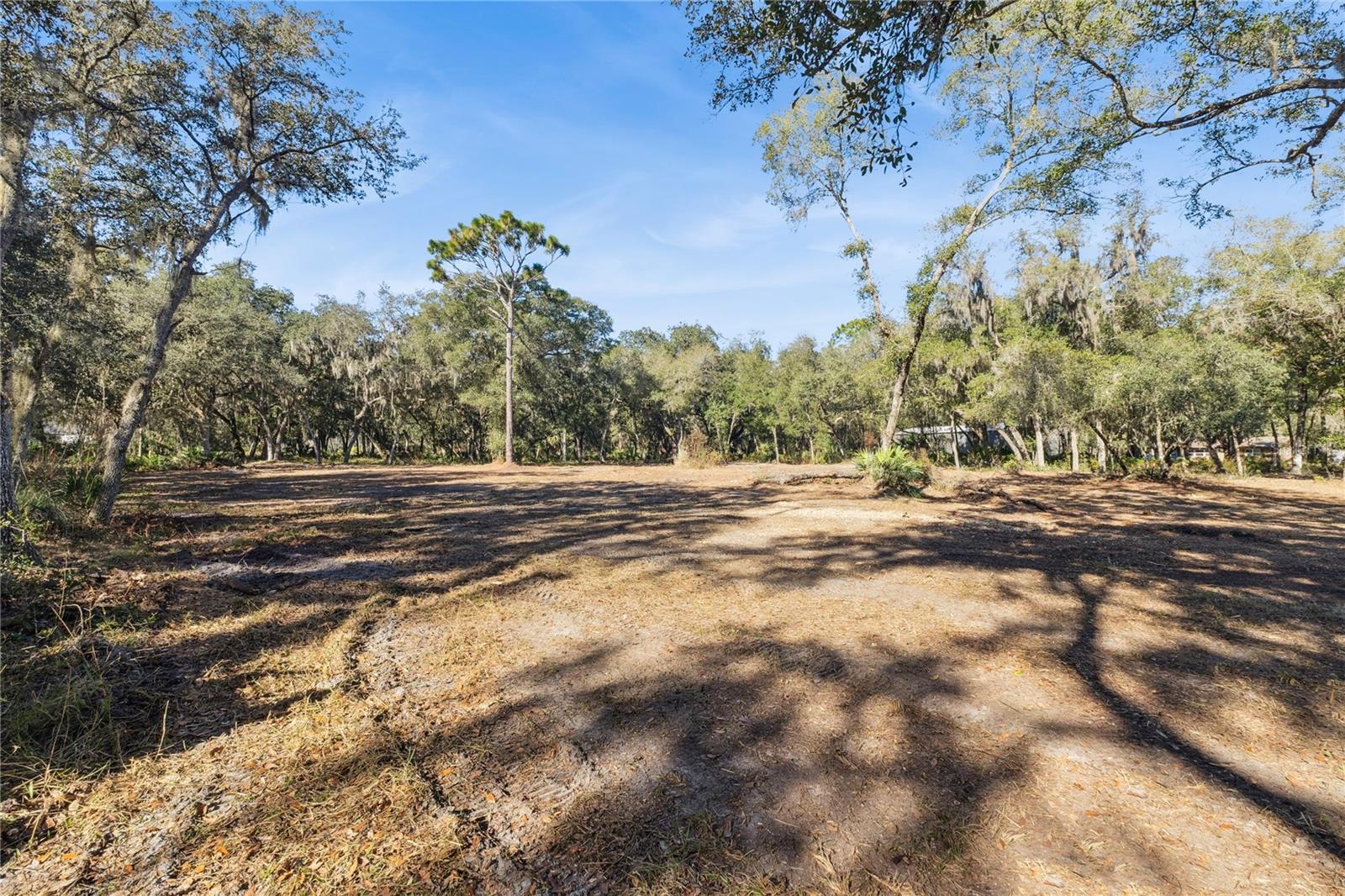 Image 4 of 34 For 1001 Lake Harney Road