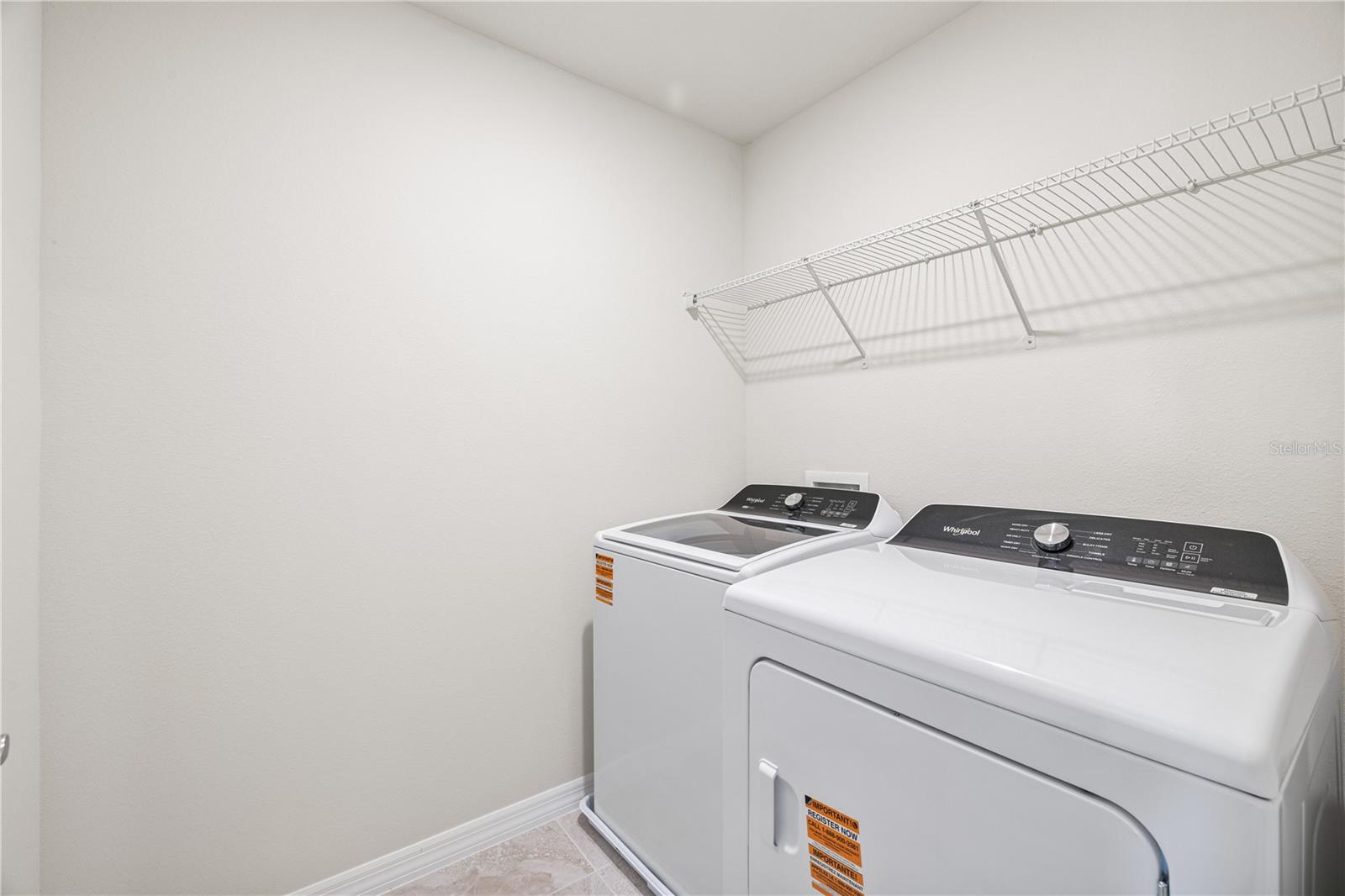 Image 22 of 37 For 6373 Breeze Filled Lane