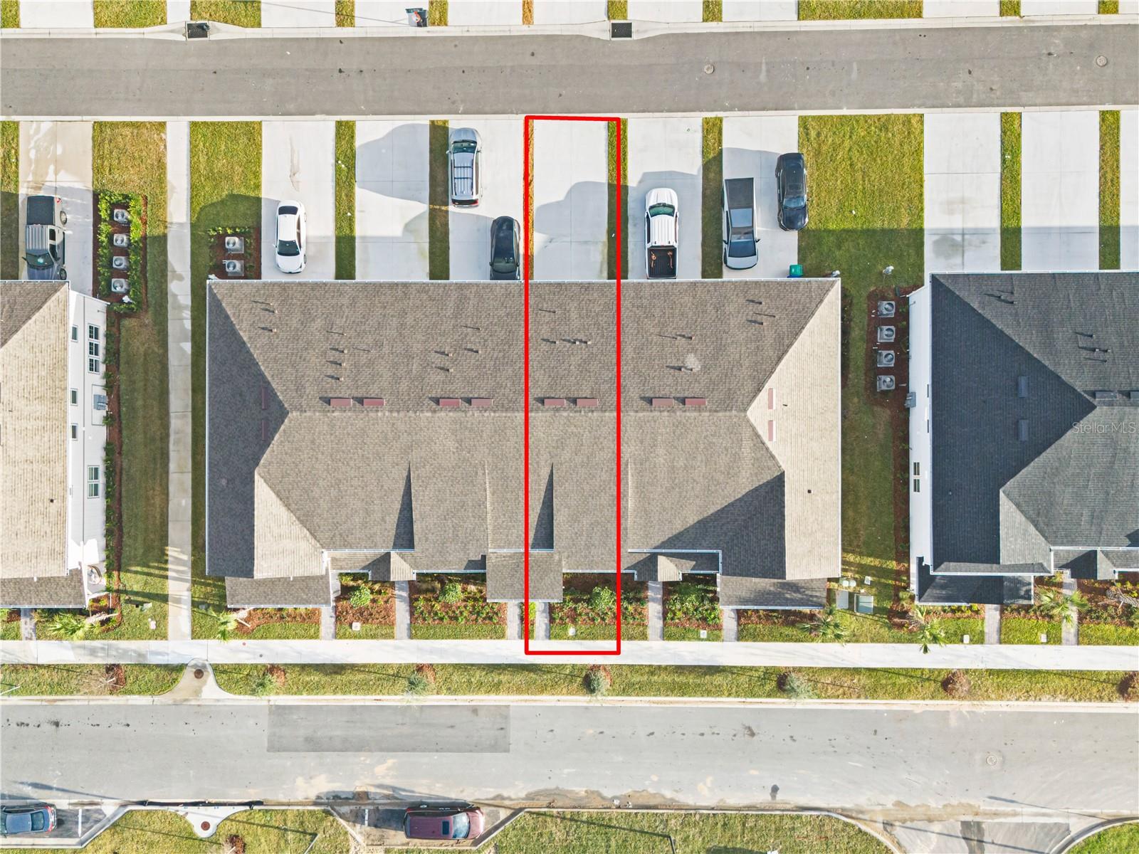 Image 35 of 37 For 6373 Breeze Filled Lane