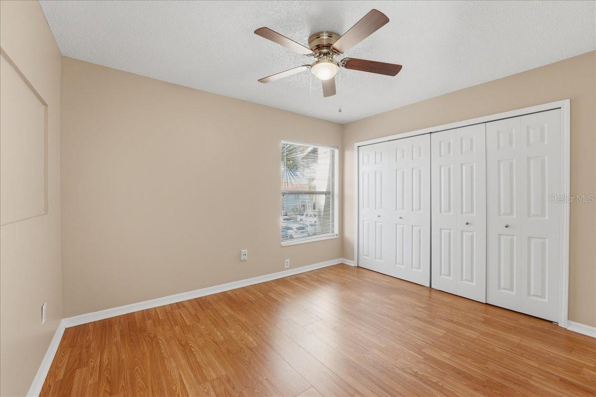 Image 13 of 15 For 1645 Sandy Point Square 73