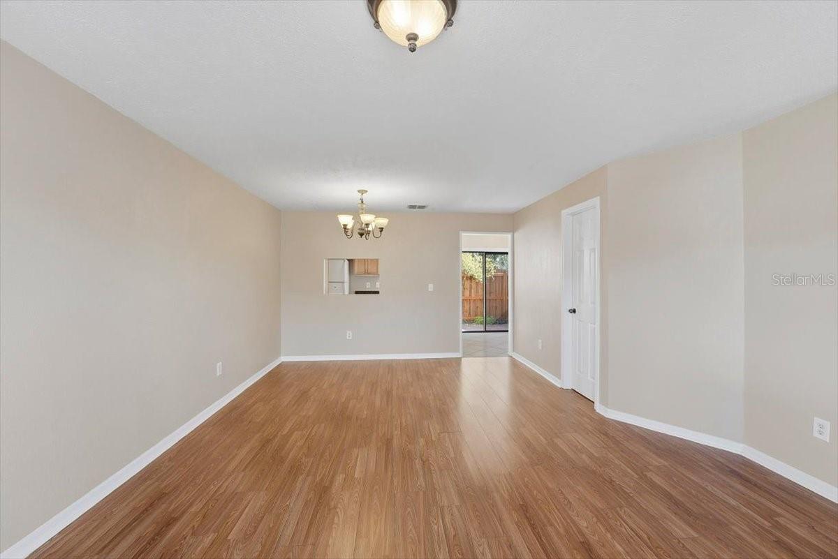 Image 2 of 15 For 1645 Sandy Point Square 73