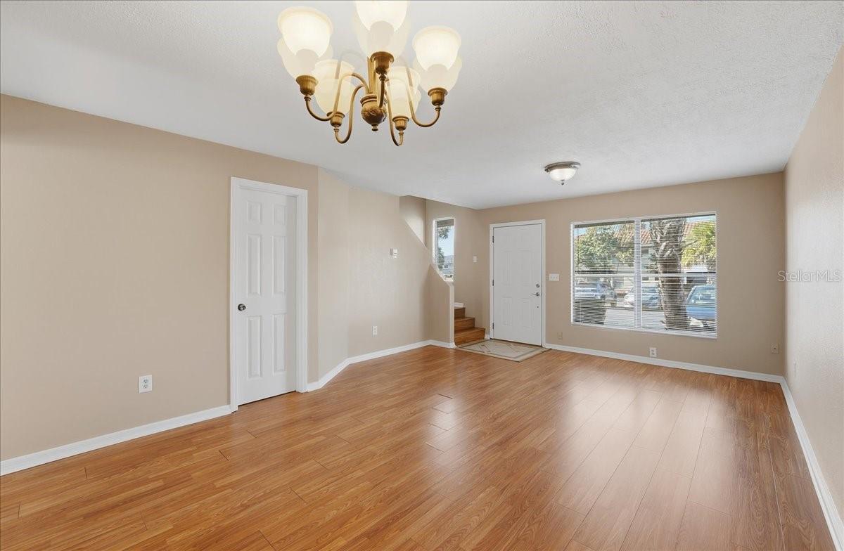 Image 3 of 15 For 1645 Sandy Point Square 73