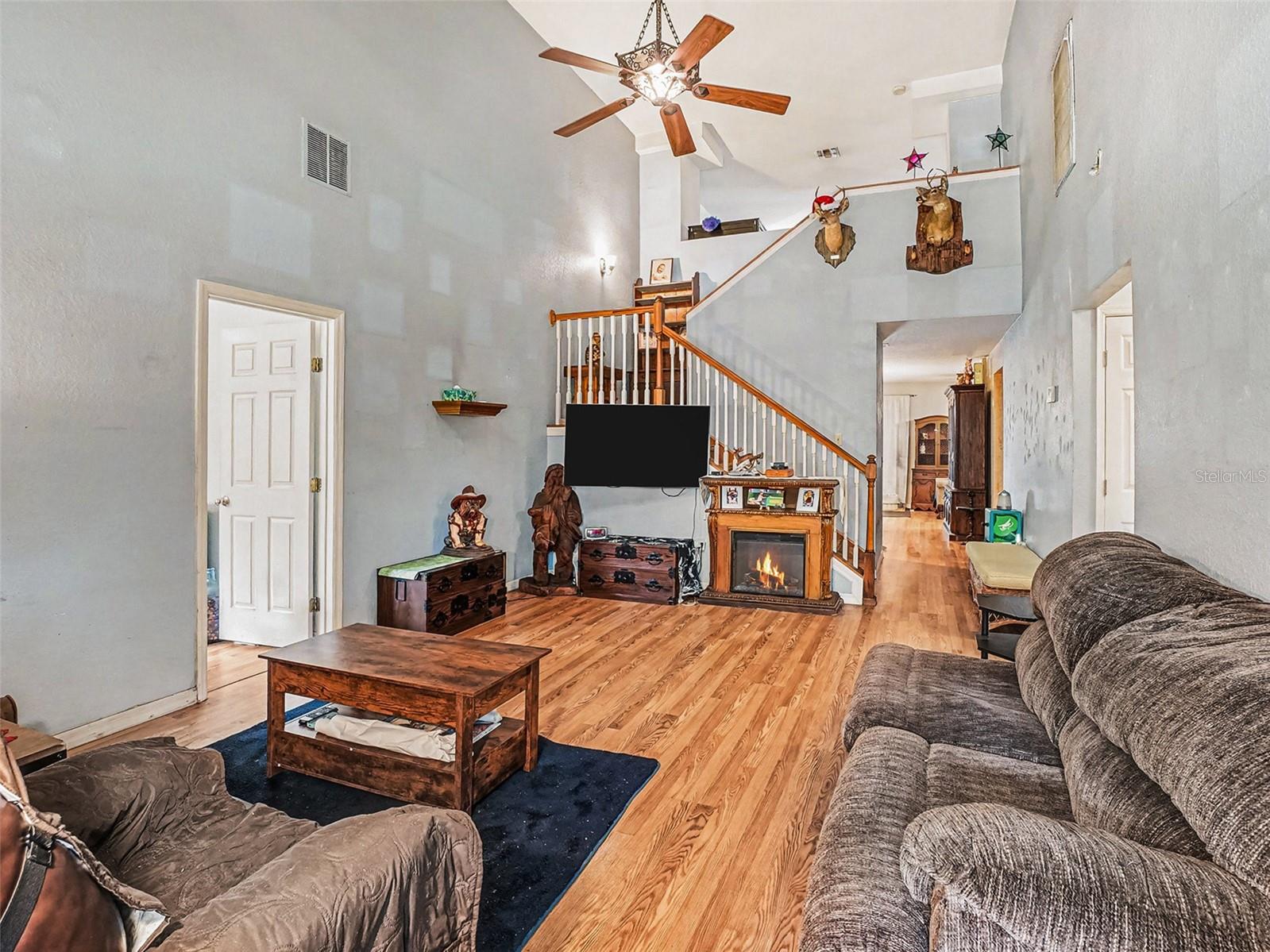 Image 12 of 33 For 4400 Conrad Acres Lane