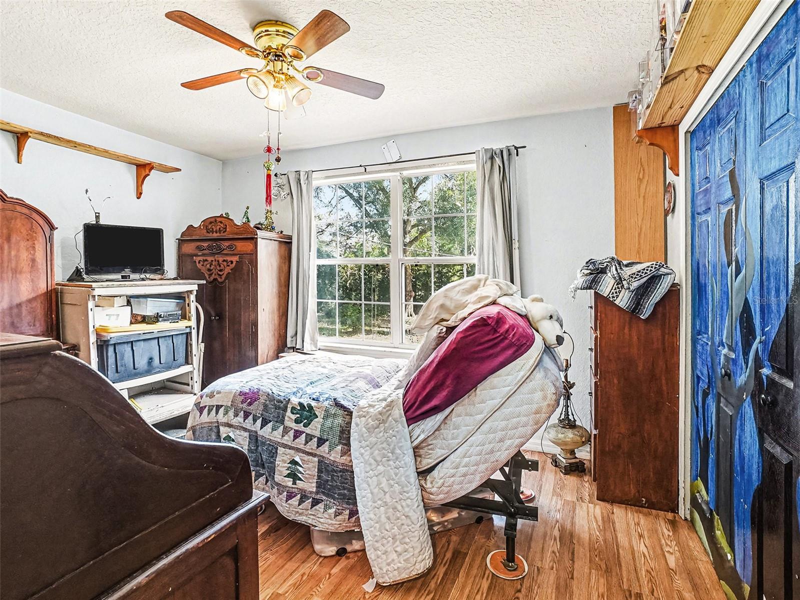 Image 18 of 33 For 4400 Conrad Acres Lane