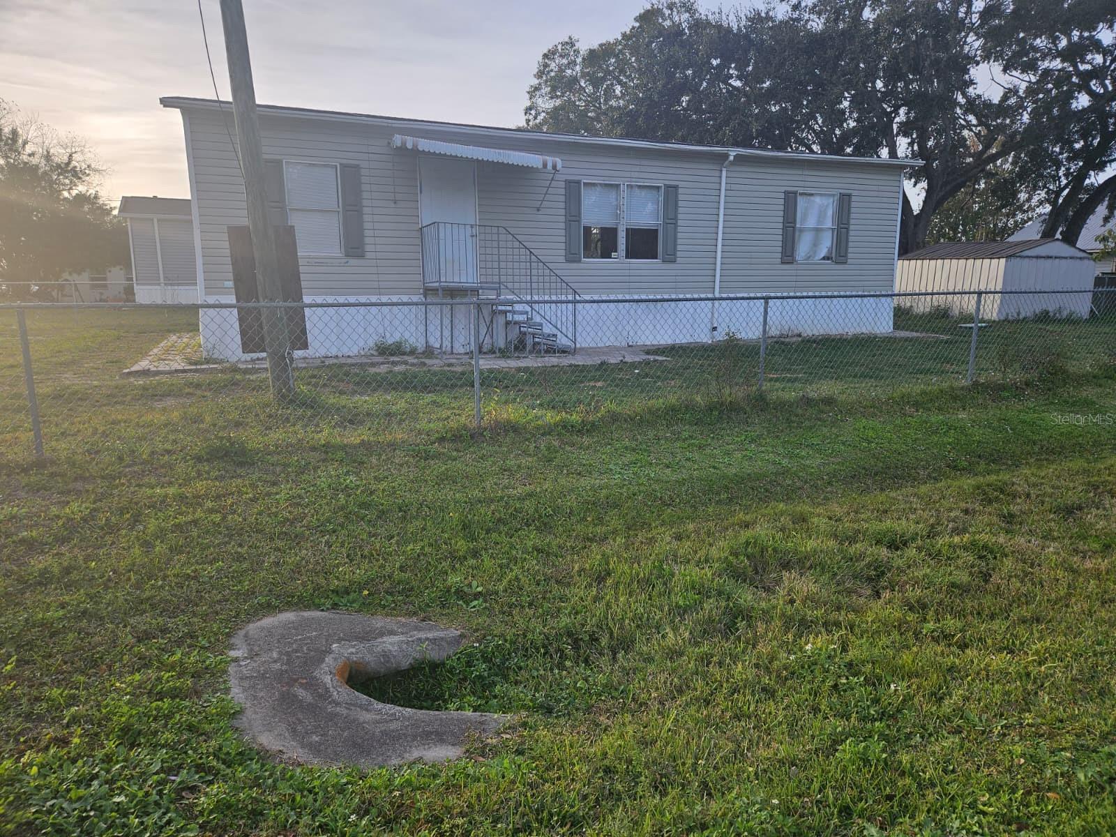 Image 17 of 27 For 129 4th Street