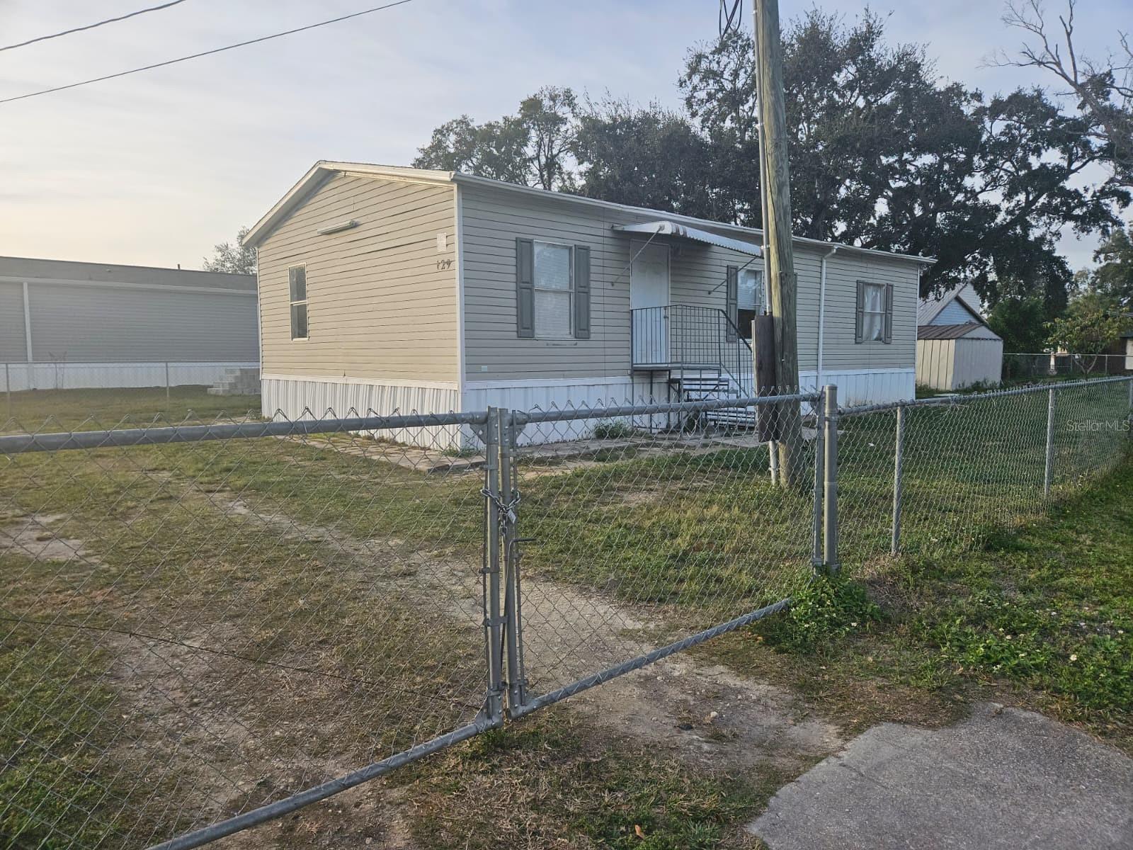 Image 19 of 27 For 129 4th Street