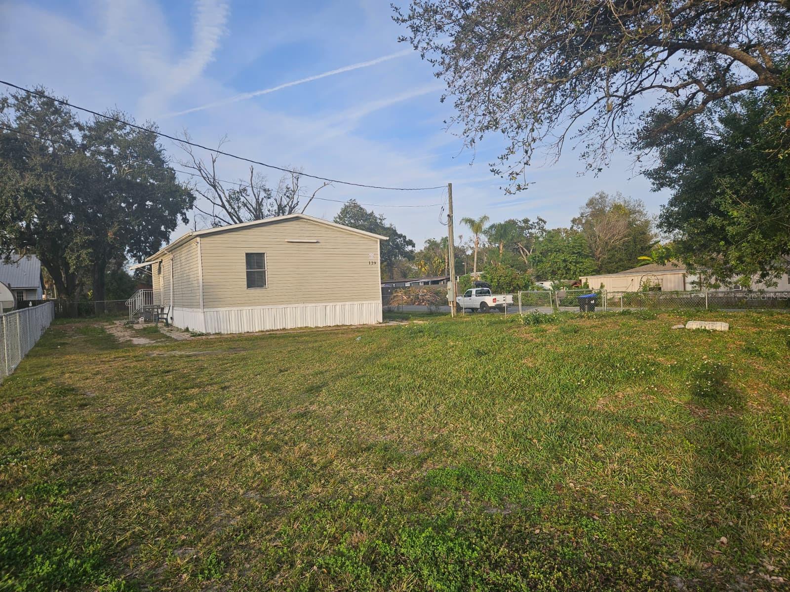 Image 21 of 27 For 129 4th Street