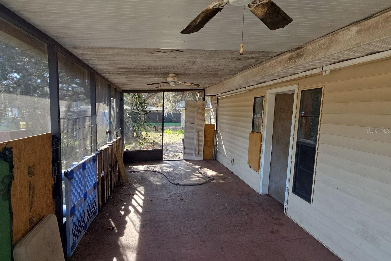 Image 9 of 16 For 15839 Hicks Road