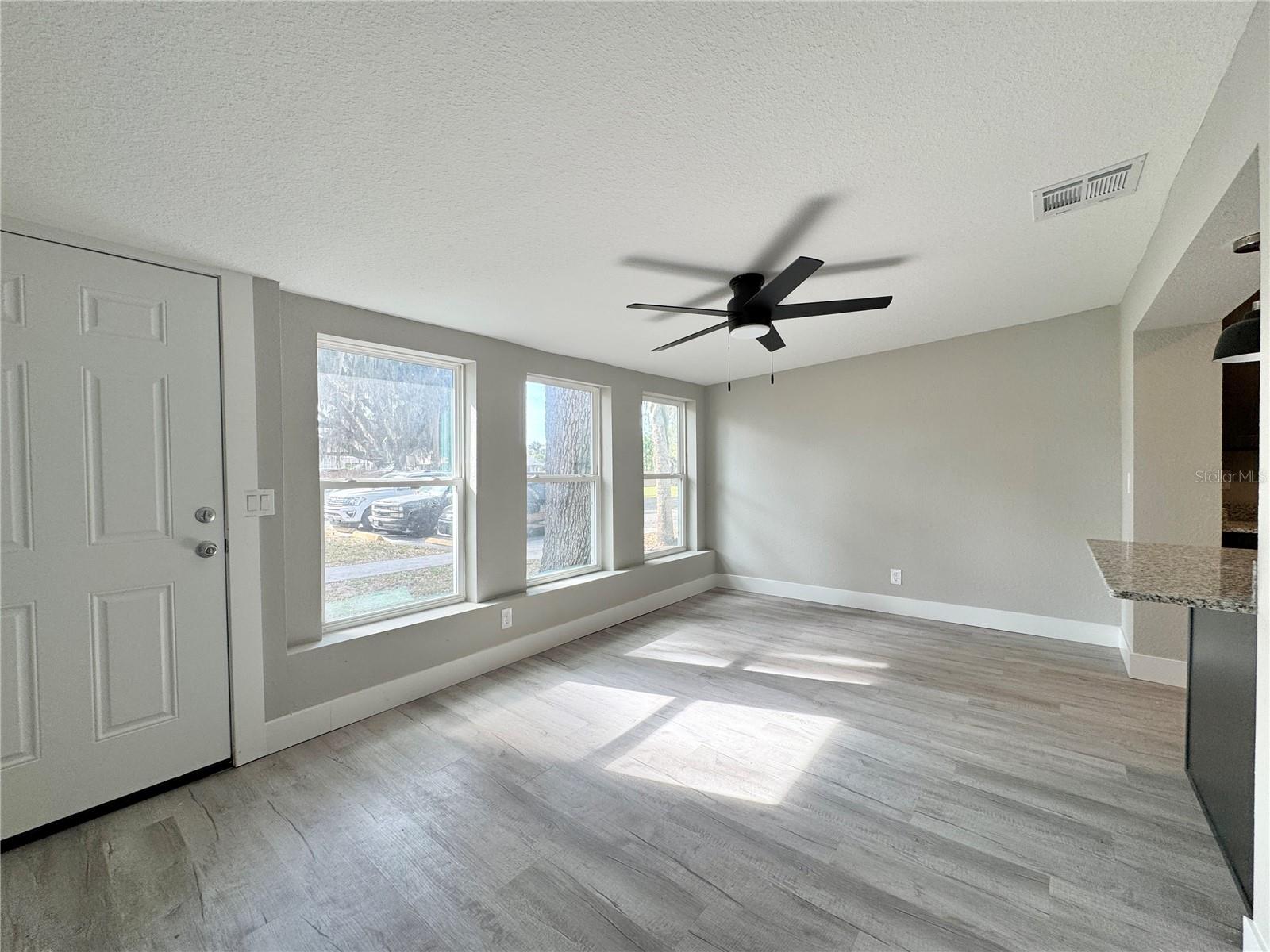 Image 13 of 23 For 2346 Section Drive