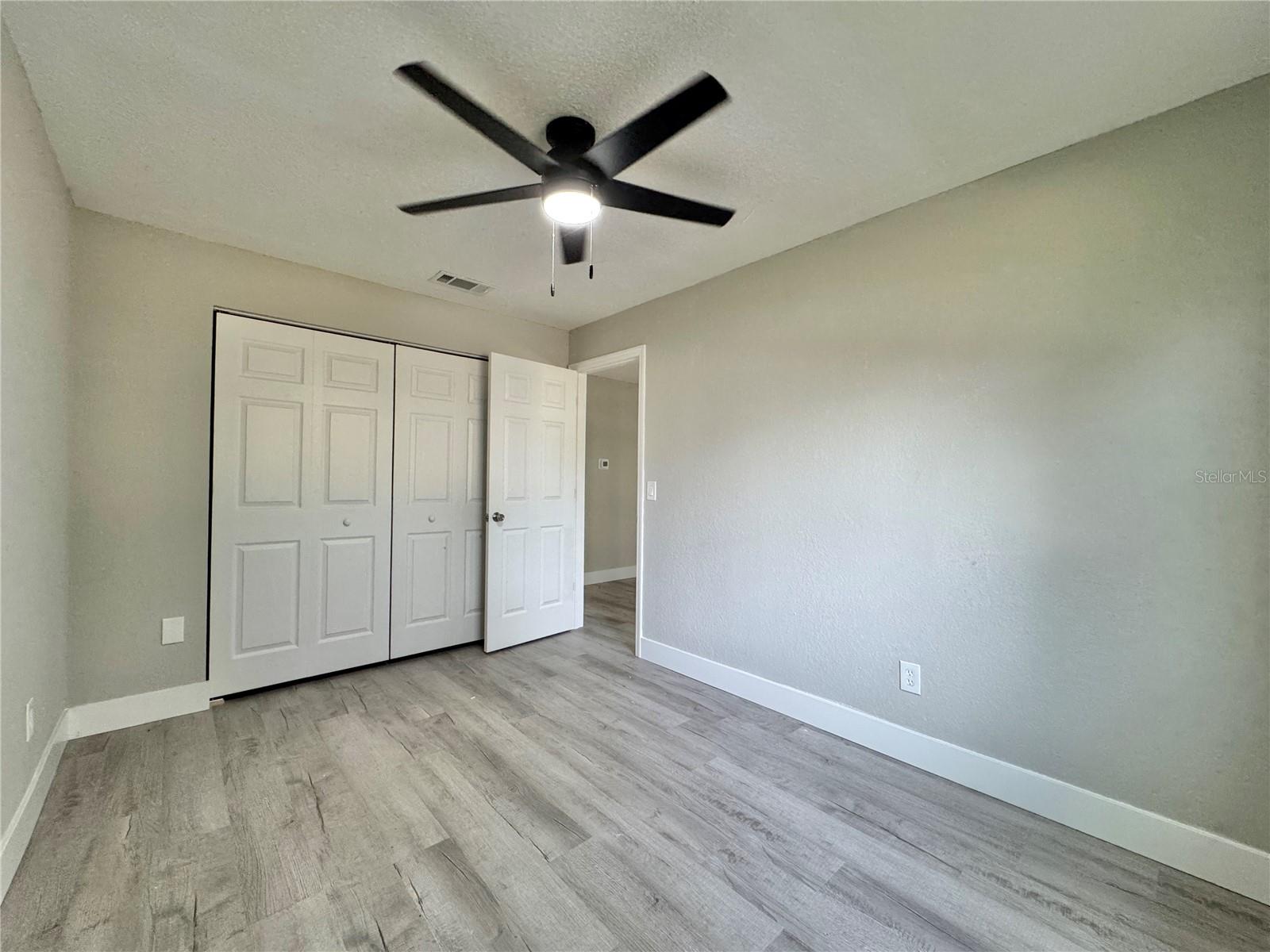 Image 21 of 23 For 2346 Section Drive