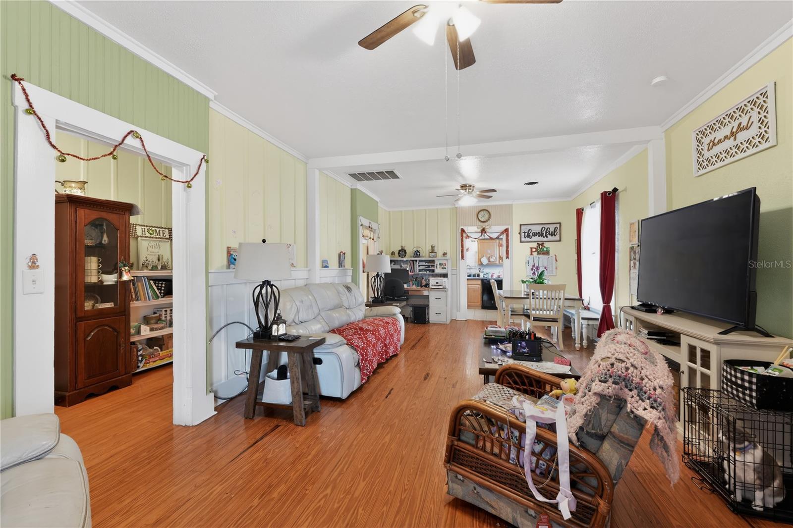 Image 3 of 12 For 360 Tyler Street