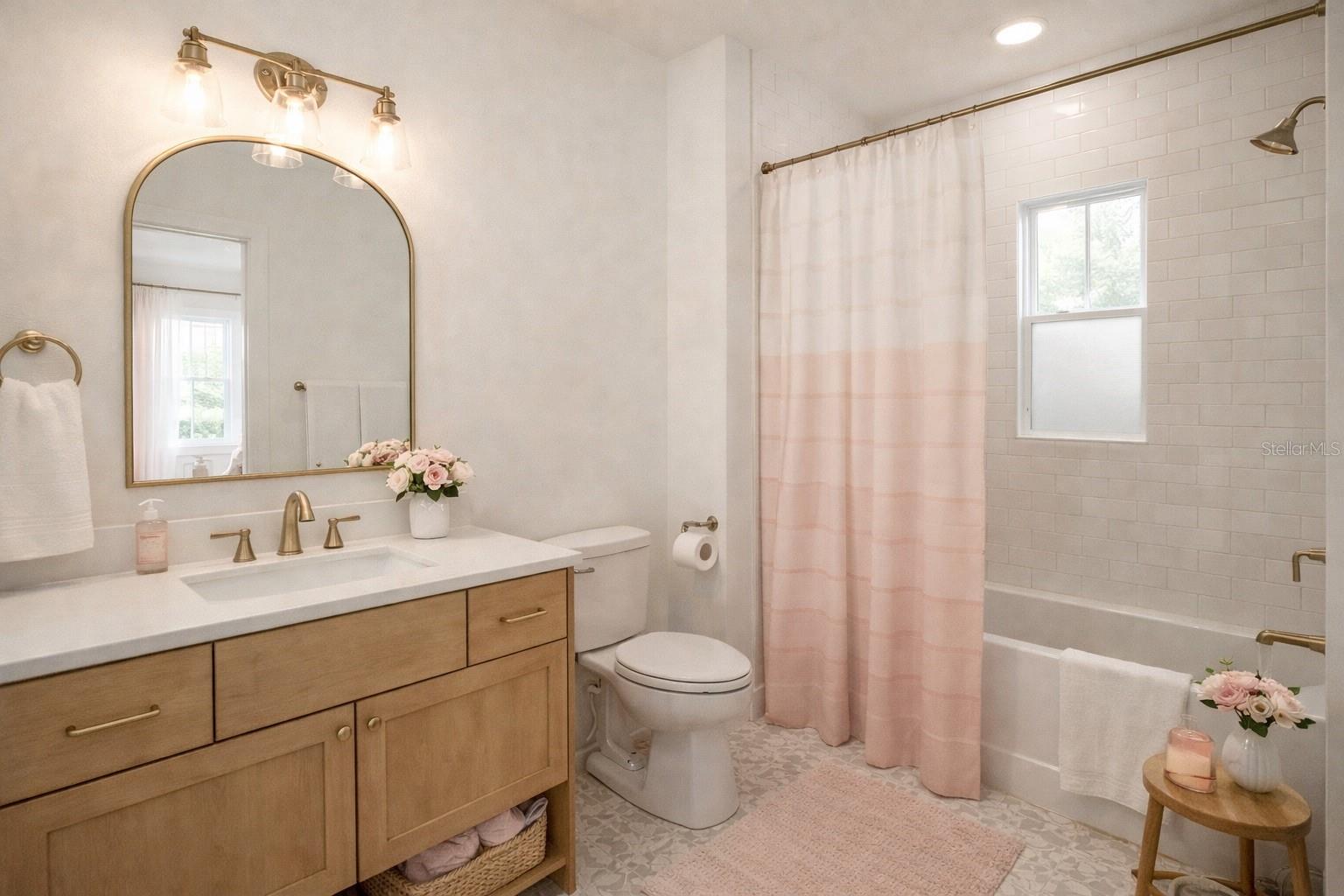 Image 13 of 22 For 1630 Murphy Street